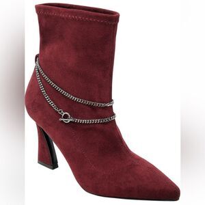 Chain Pointed Toe Bootie
